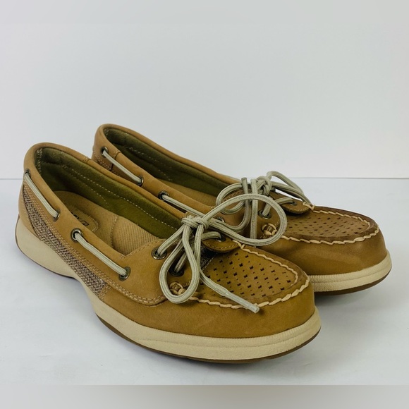 Sperrys Womens Boat Angelfish Leather  Diamond Eyelet Loafer New No Box Size 7. - Picture 3 of 11